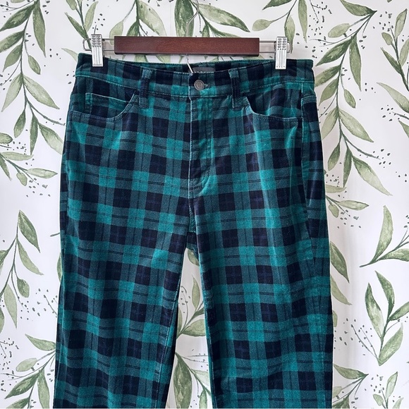 Talbots Velveteen Straight Leg Pants. Size 2. Green Plaid. - Picture 5 of 12